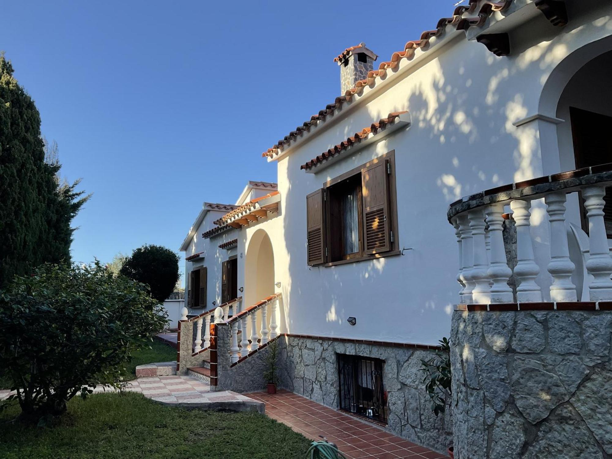 Santa Ana Villa Es Castell  Exterior photo