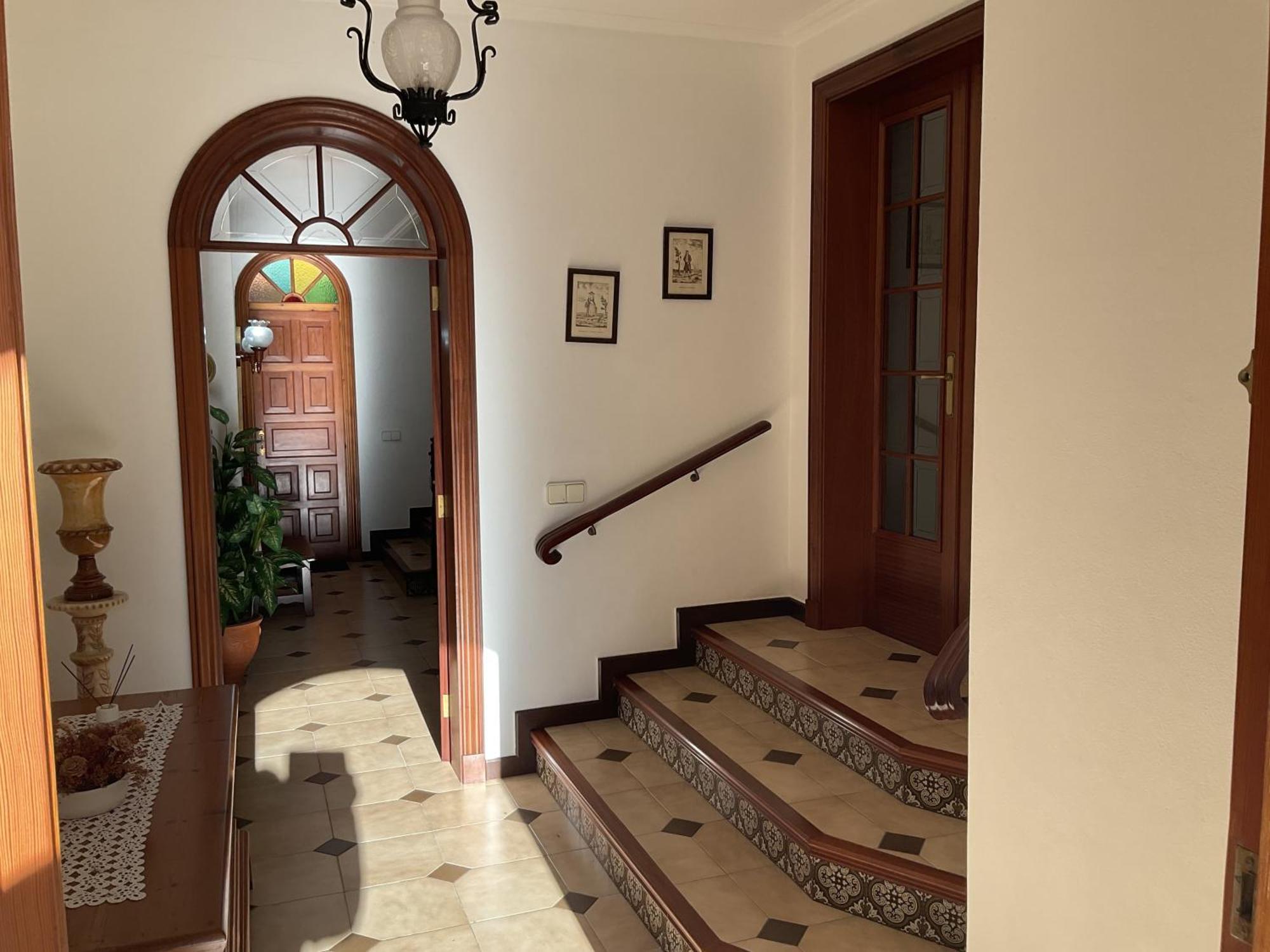 Santa Ana Villa Es Castell  Exterior photo